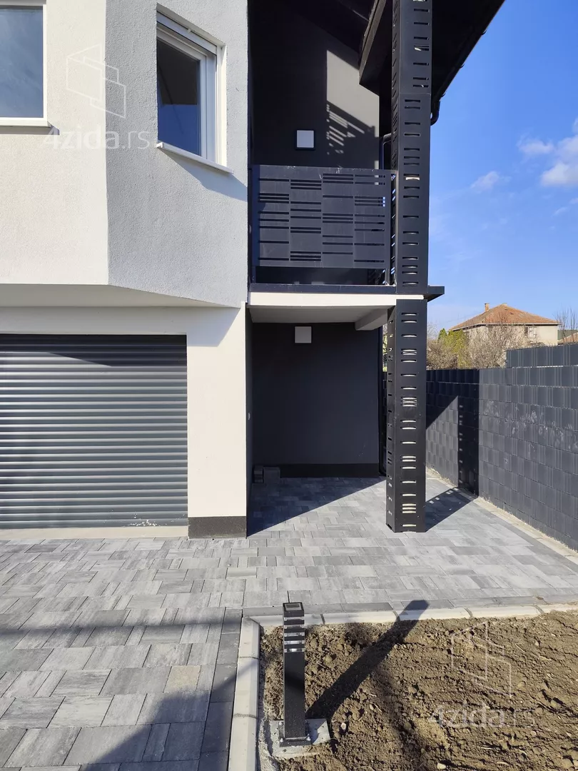 3-etažna kuća | 4zida
