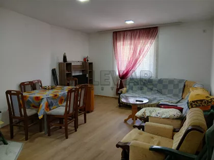 Skopska | 4zida.rs