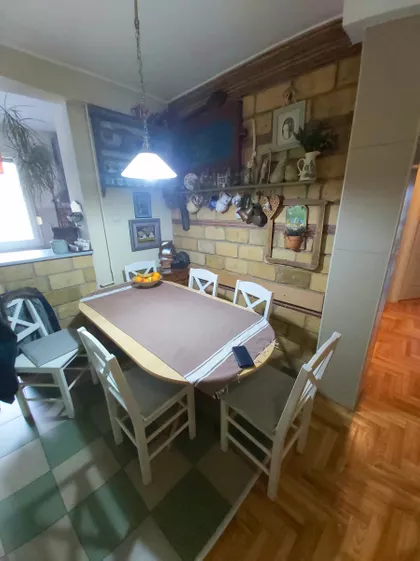 Novo Naselje | 4zida.rs