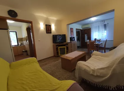 Heroja Pinkija | 4zida.rs