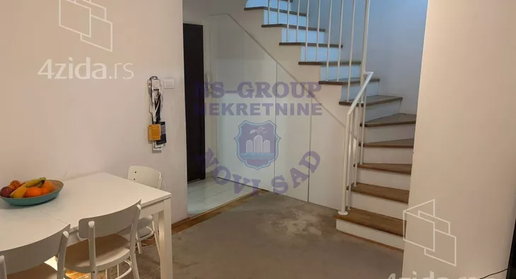 Četvoroiposoban stan | 4zida