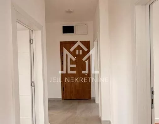 Osmosoban stan | 4zida