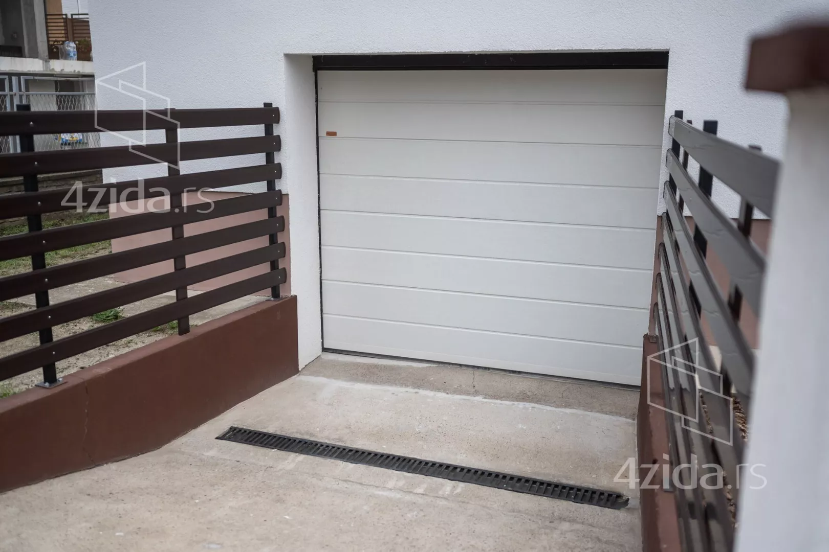 3-etažna kuća | 4zida