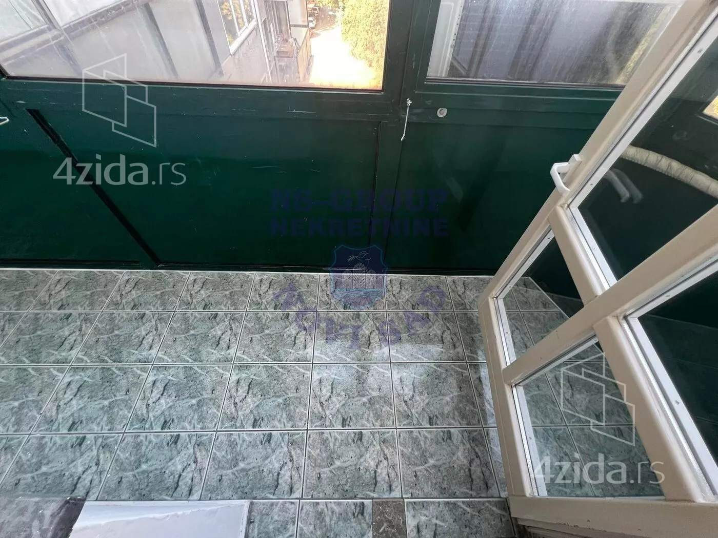 Troiposoban stan | 4zida