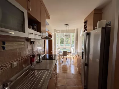 Pjarona de Mondezira | 4zida.rs