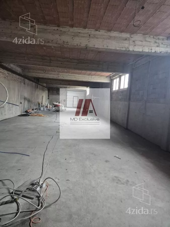 Poslovni prostor | 4zida