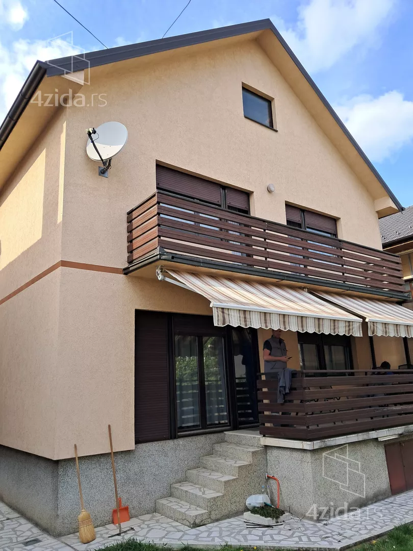 3-etažna kuća | 4zida