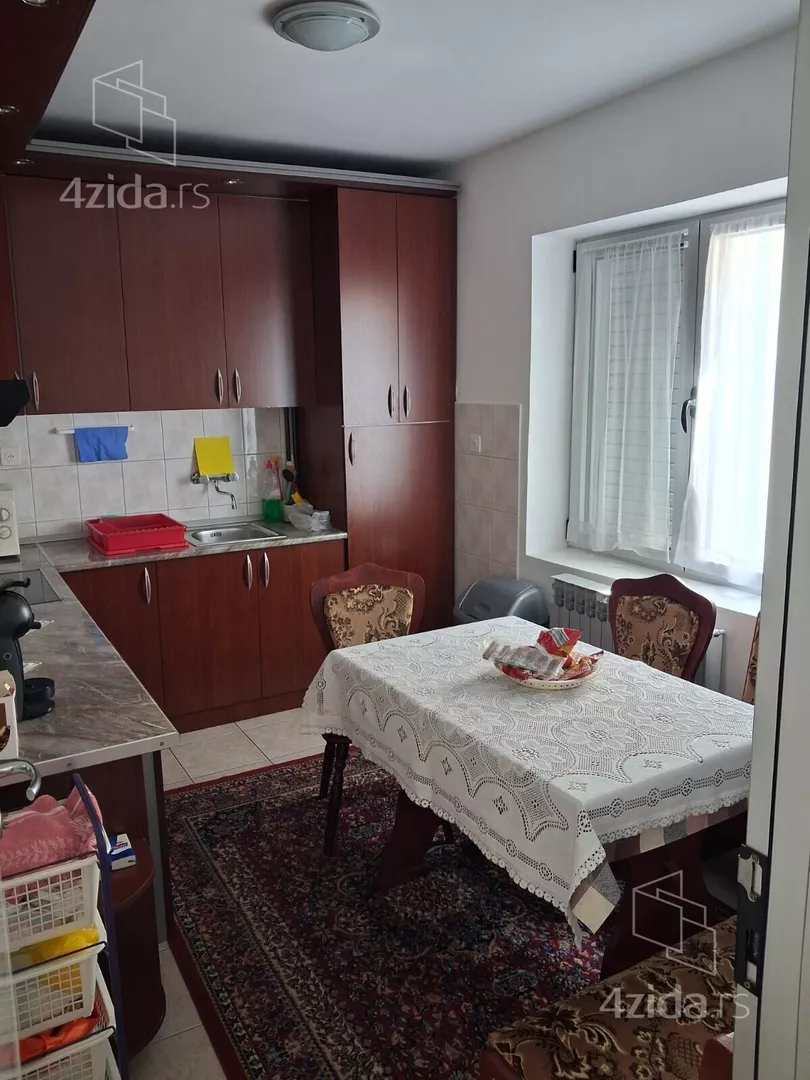 3-etažna kuća | 4zida