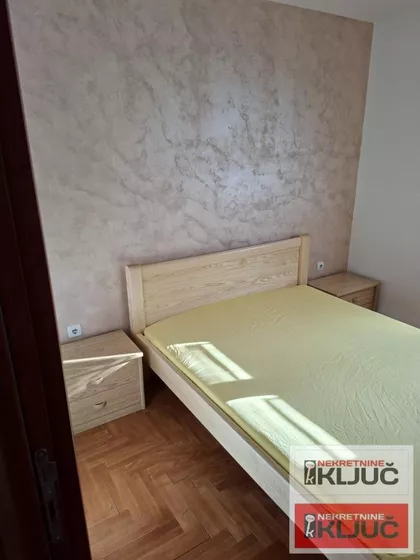 Novo Naselje | 4zida.rs