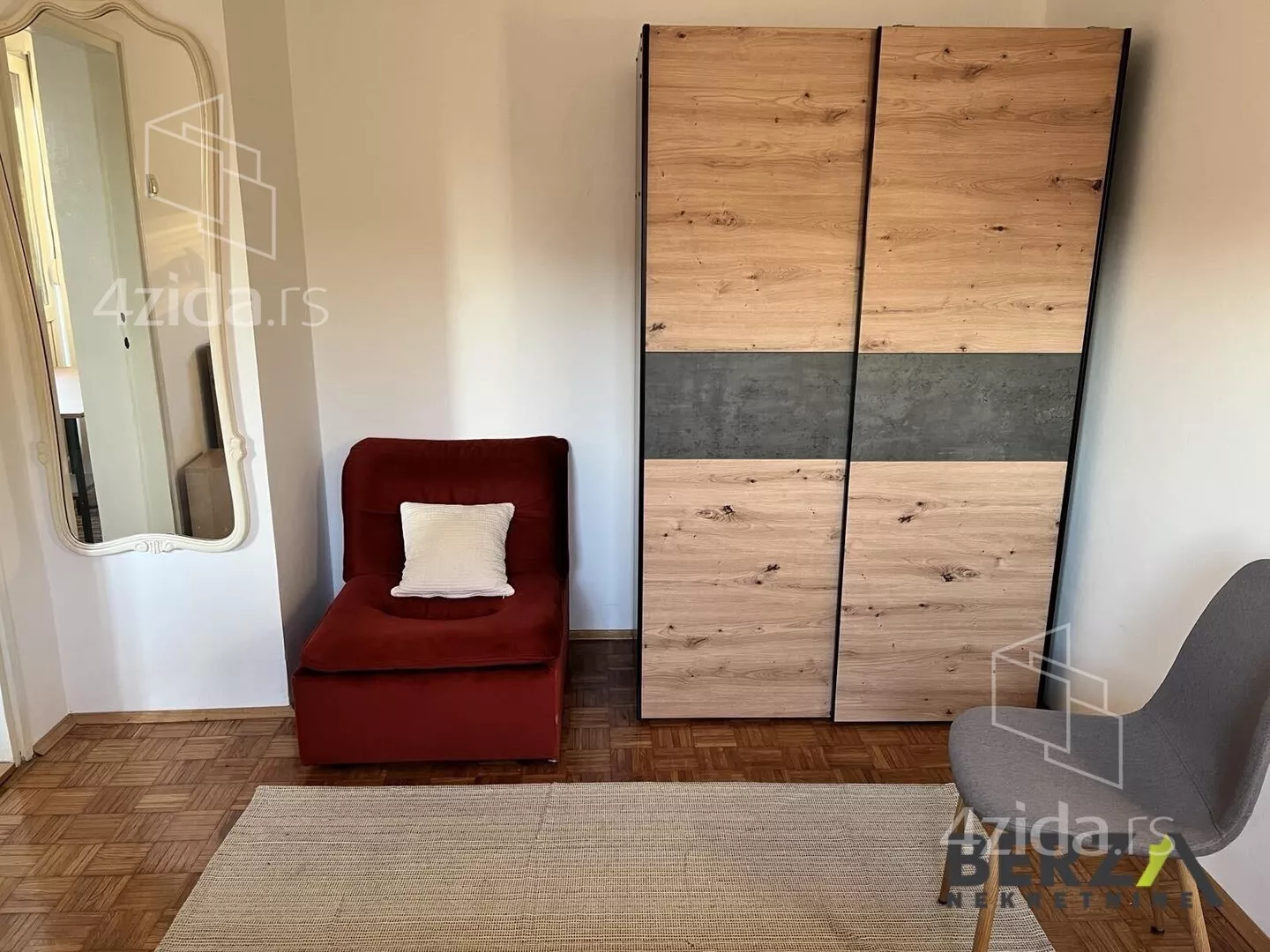 Jednoiposoban stan | 4zida