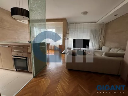 Stevana Dubajića-Batajnica | 4zida.rs