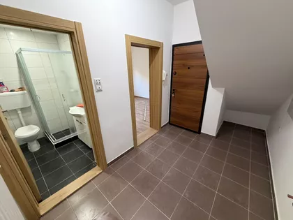 Sremska Kamenica | 4zida.rs