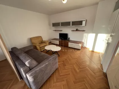 Skender Begova | 4zida.rs