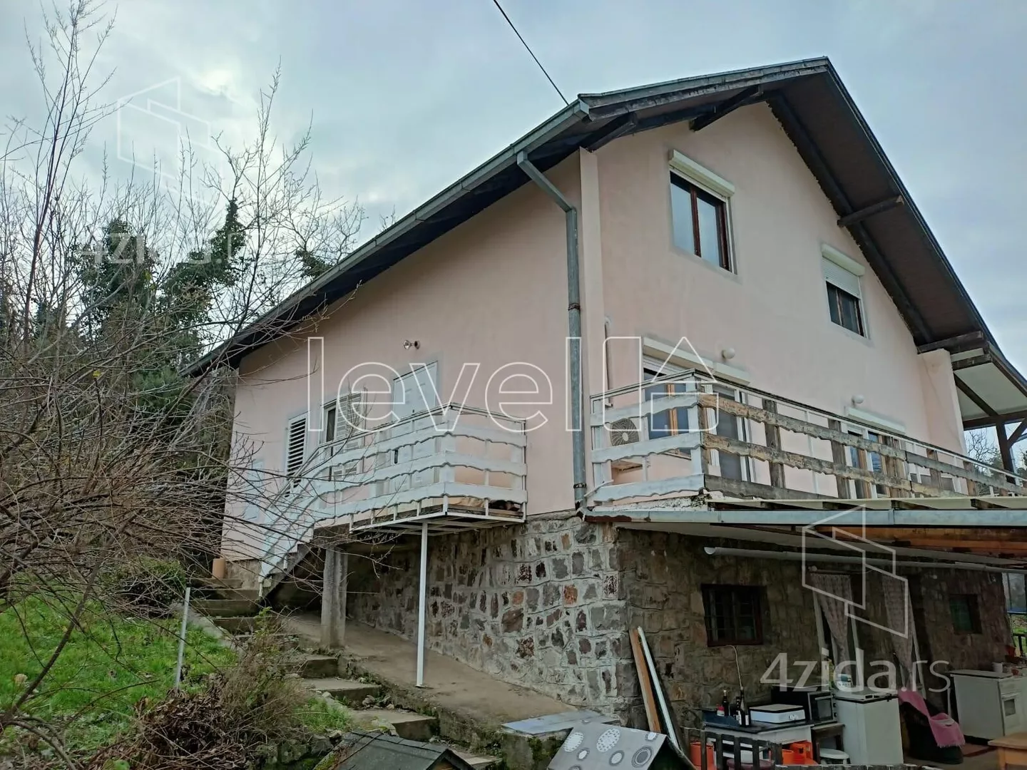 Kuća | 4zida