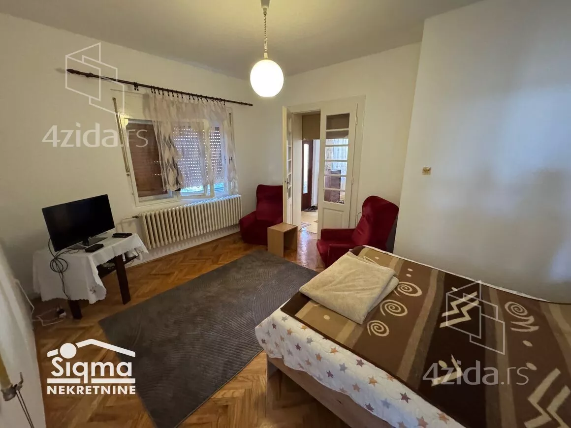 3-etažna kuća | 4zida