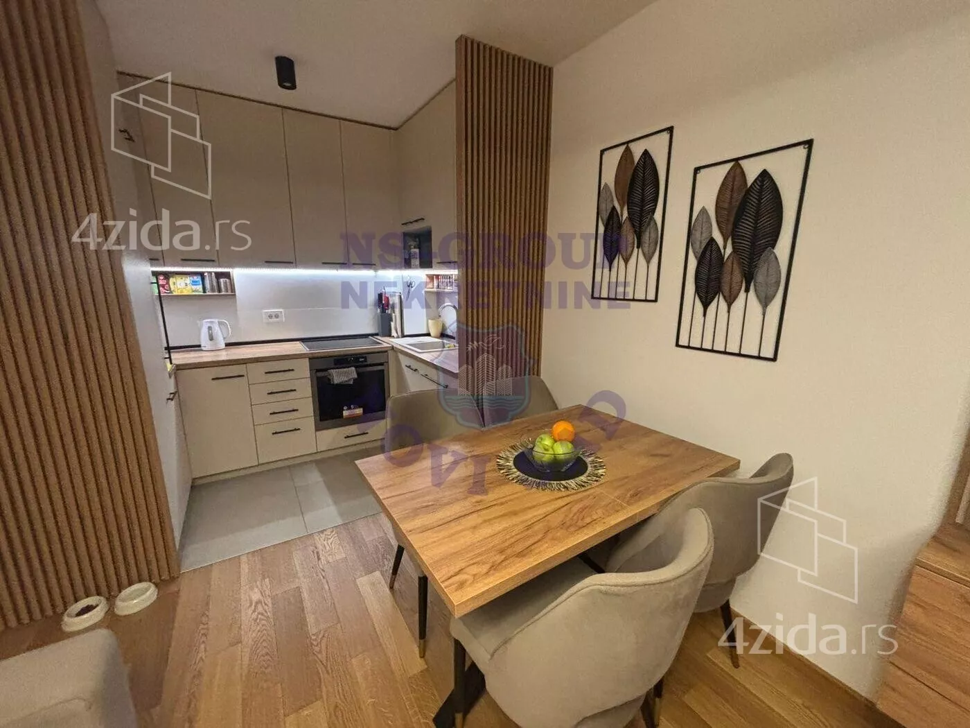 Četvorosoban stan | 4zida