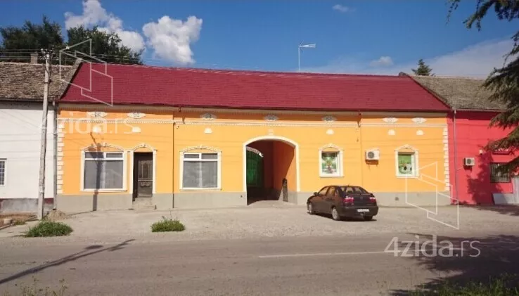 Poslovni prostor | 4zida