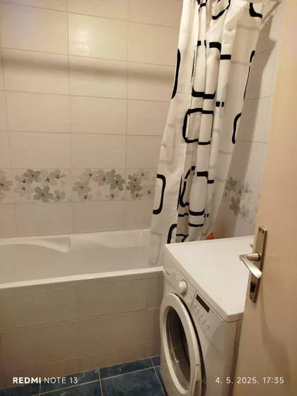 Bulevar Cara Lazara 83/85 | 4zida.rs