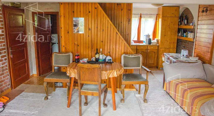 3-etažna kuća | 4zida