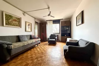 Bertranda Rasela | 4zida.rs