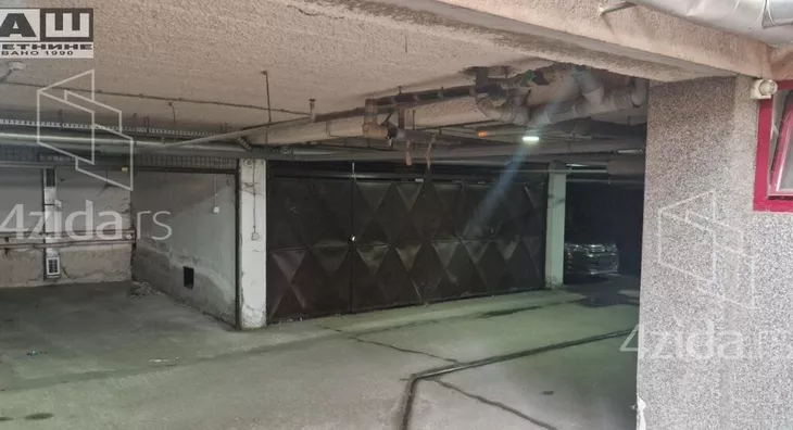 Garaža/Parking | 4zida