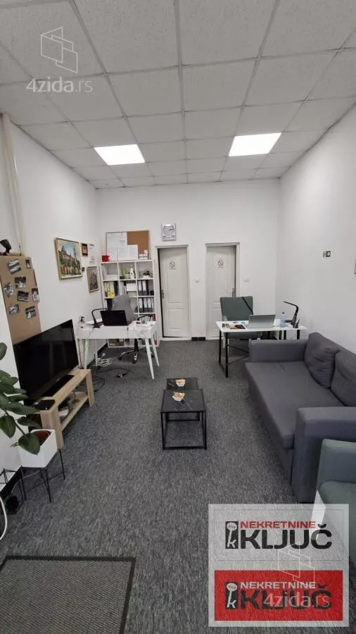 Poslovni prostor | 4zida