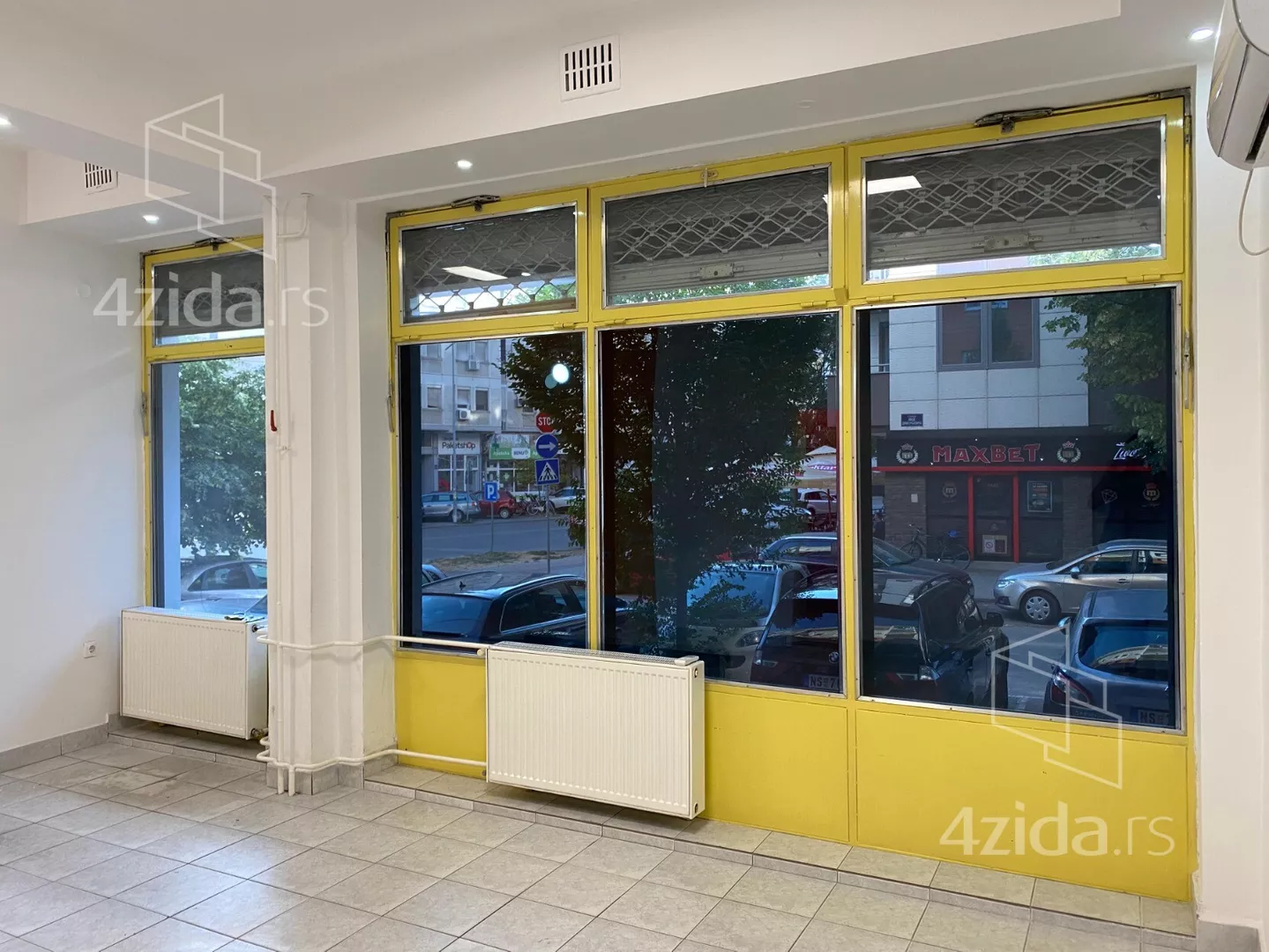 Lokal | 4zida