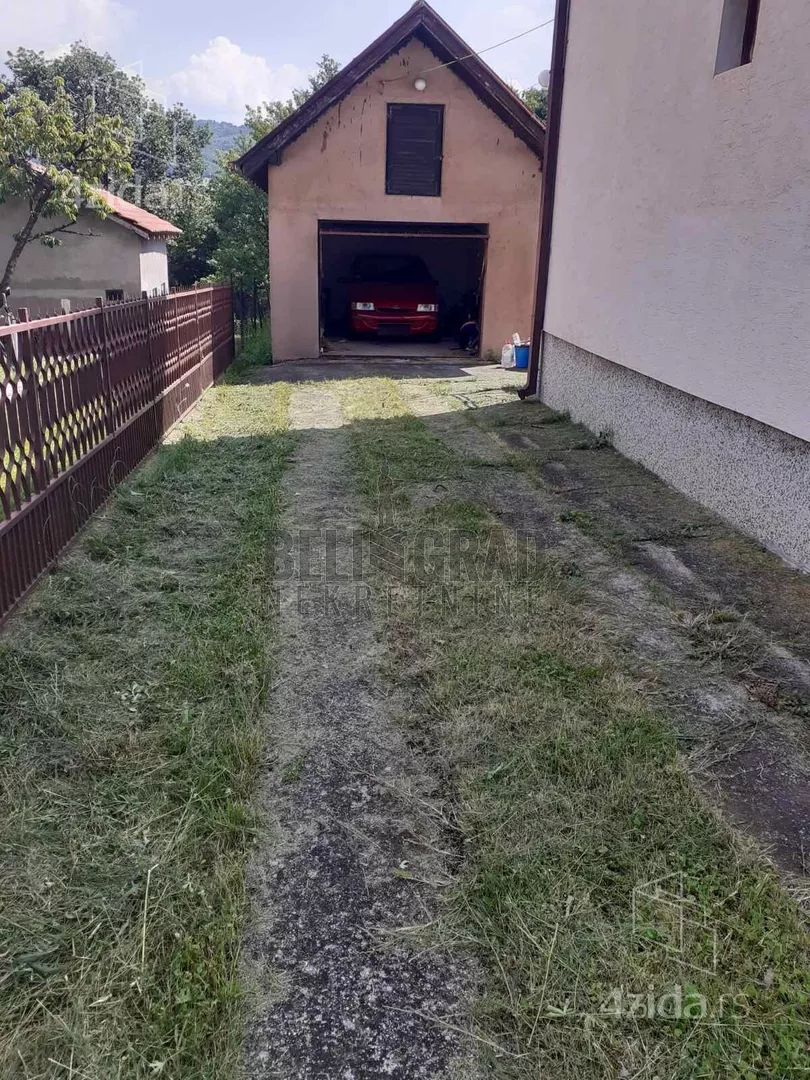 Kuća | 4zida