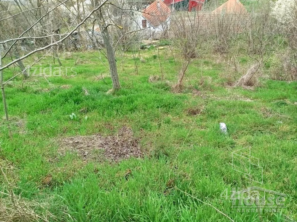 Plac | 4zida