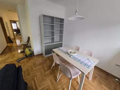 Golsvordijeva | 4zida.rs