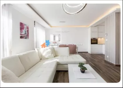 Crveni Krst Vračar | 4zida.rs