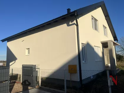 Bački Jarak | 4zida.rs