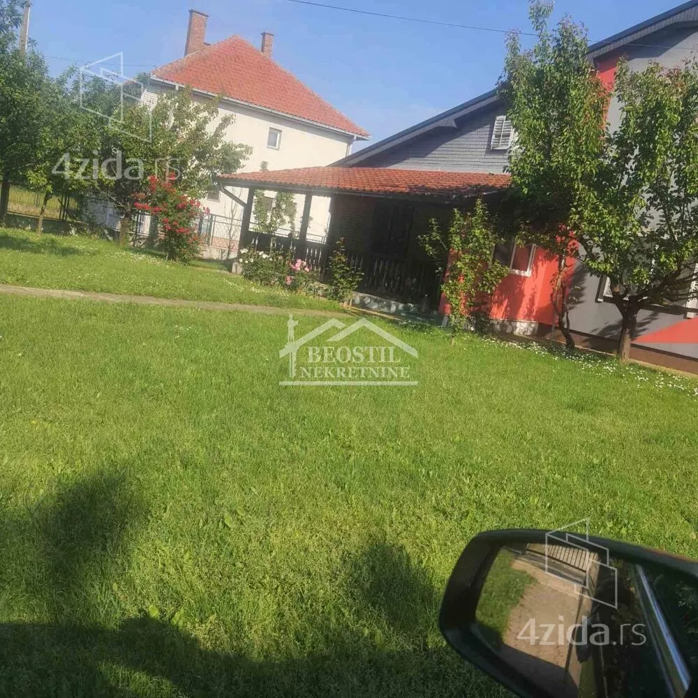 3-etažna kuća | 4zida