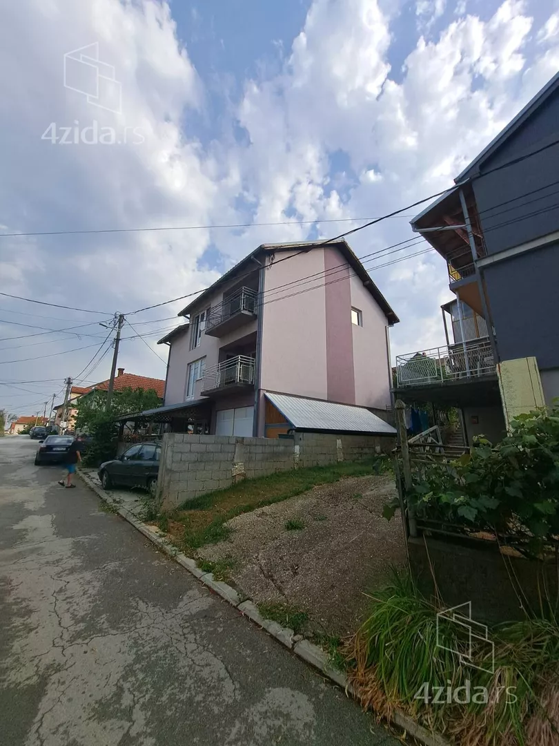 4-etažna kuća | 4zida