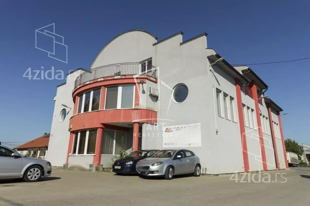 Poslovni prostor | 4zida