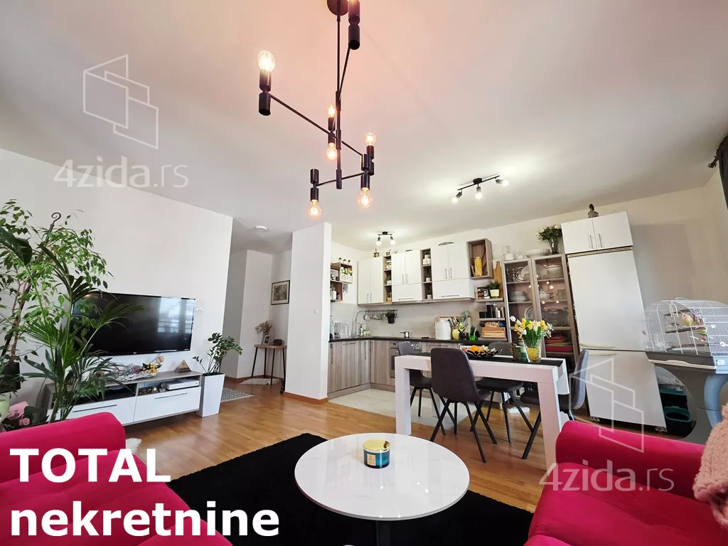 Troiposoban stan | 4zida