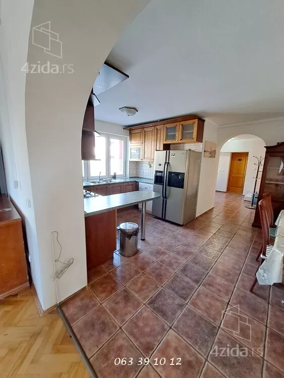 3-etažna kuća | 4zida