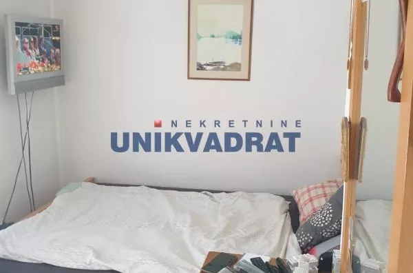 Šestosoban stan | 4zida