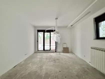 Bože Jankovića | 4zida.rs