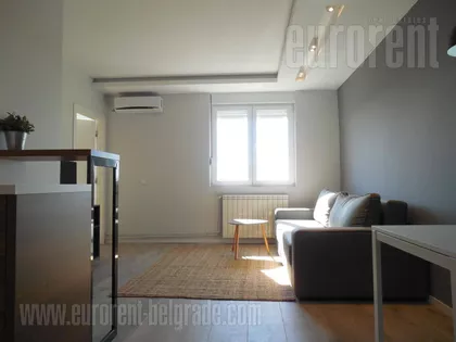 SKUPŠTINA | 4zida.rs