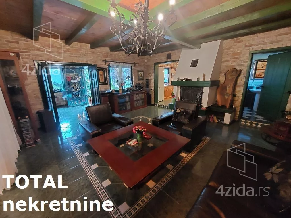 Kuća | 4zida