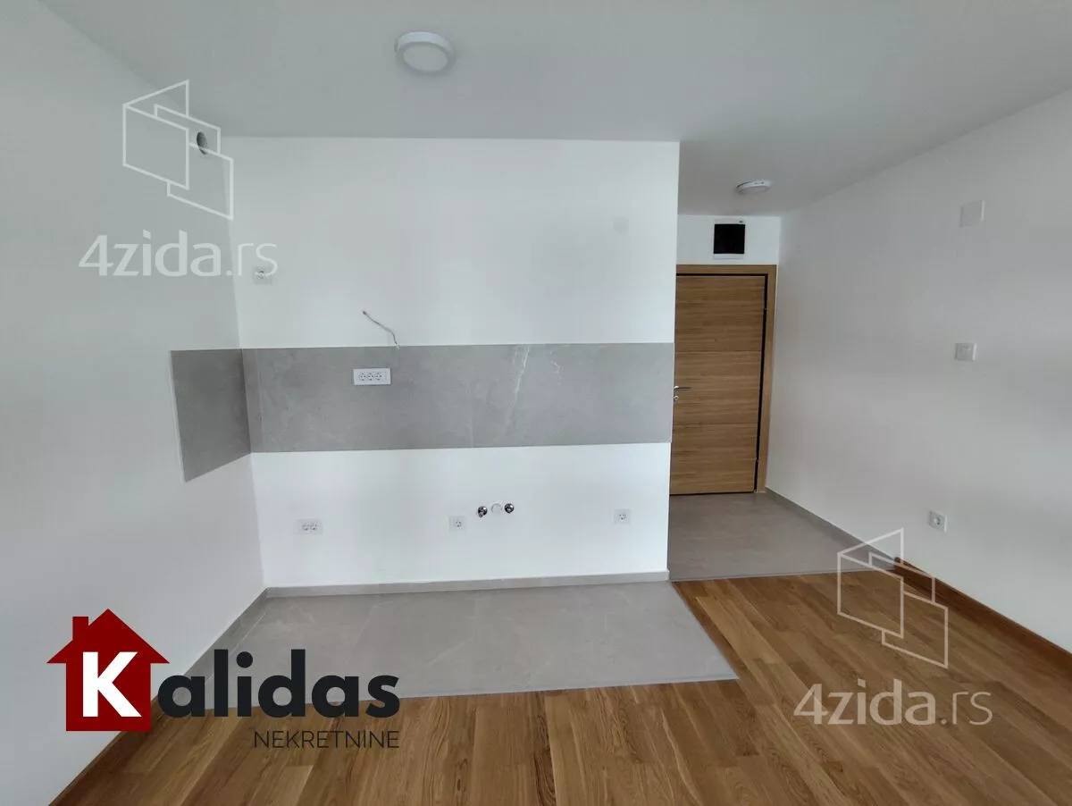 Garsonjera | 4zida