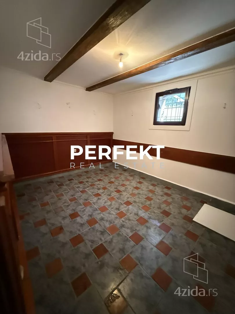 Ugostiteljski objekat | 4zida