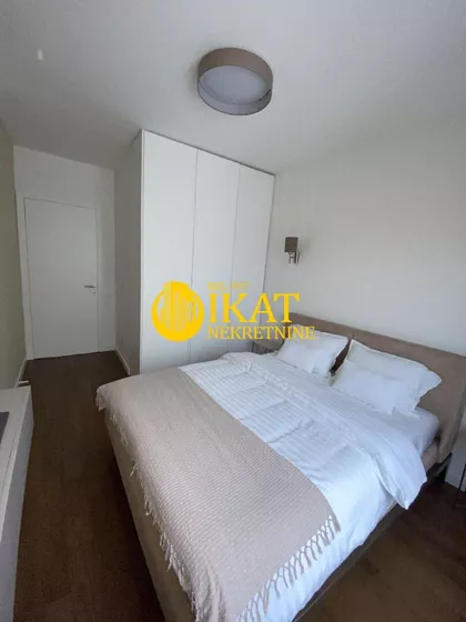 Maksima Gorkog | 4zida.rs