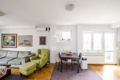 Šumatovačka bb | 4zida.rs