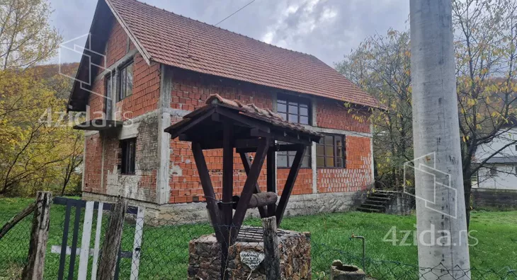 2-etažna kuća | 4zida