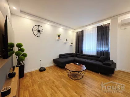 Petrovaradin | 4zida.rs