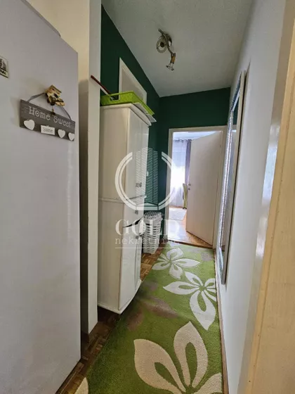 Rumenački put | 4zida.rs