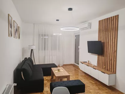 Obilićeva 92B | 4zida.rs