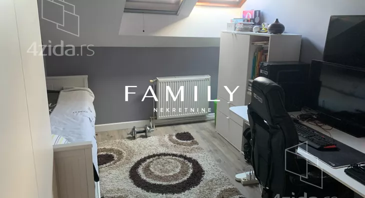 Troiposoban stan | 4zida